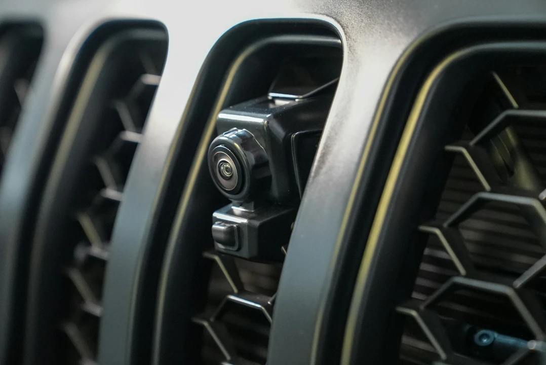 2021 Jeep JL Wrangler - Image 19 of 21