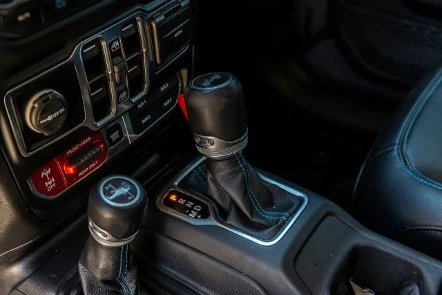 2021 Jeep JL Wrangler - Image 22 of 31