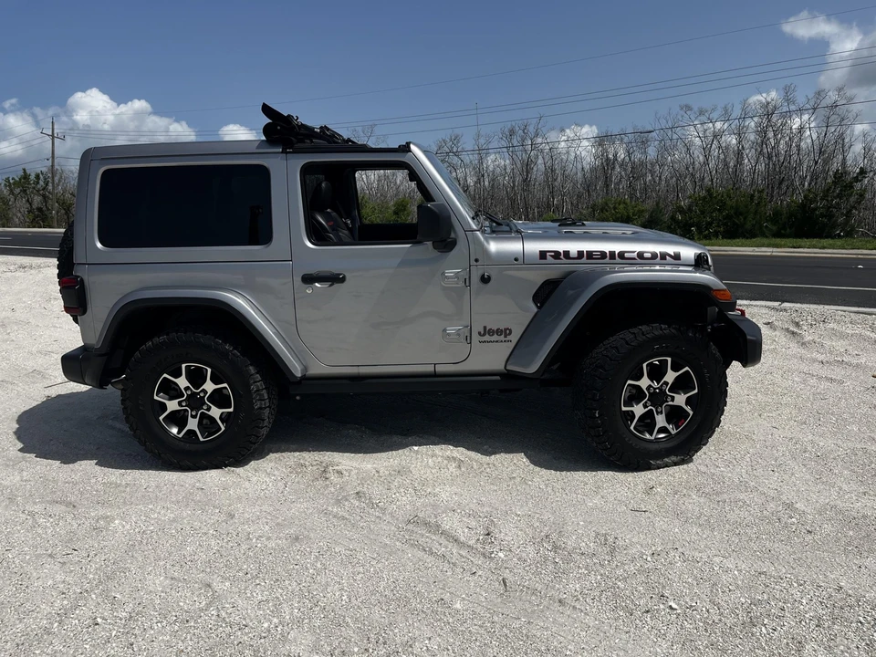 2021 Jeep JL Wrangler - Image 9 of 31