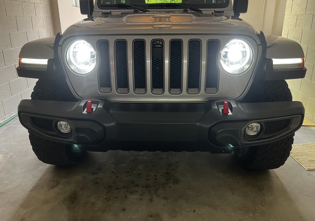 2021 Jeep JL Wrangler - Image 19 of 31