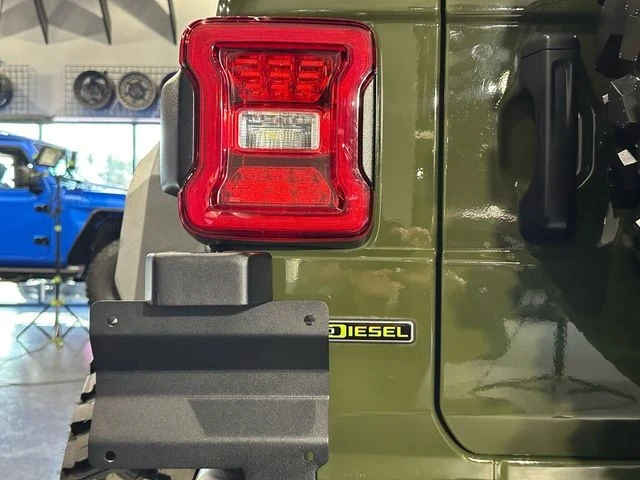 2021 Jeep JL Wrangler - Image 12 of 21