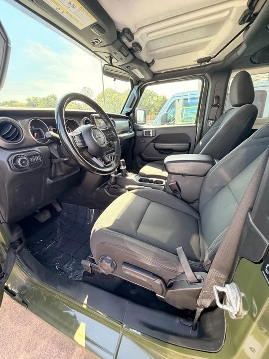 2021 Jeep JL Wrangler - Image 7 of 10