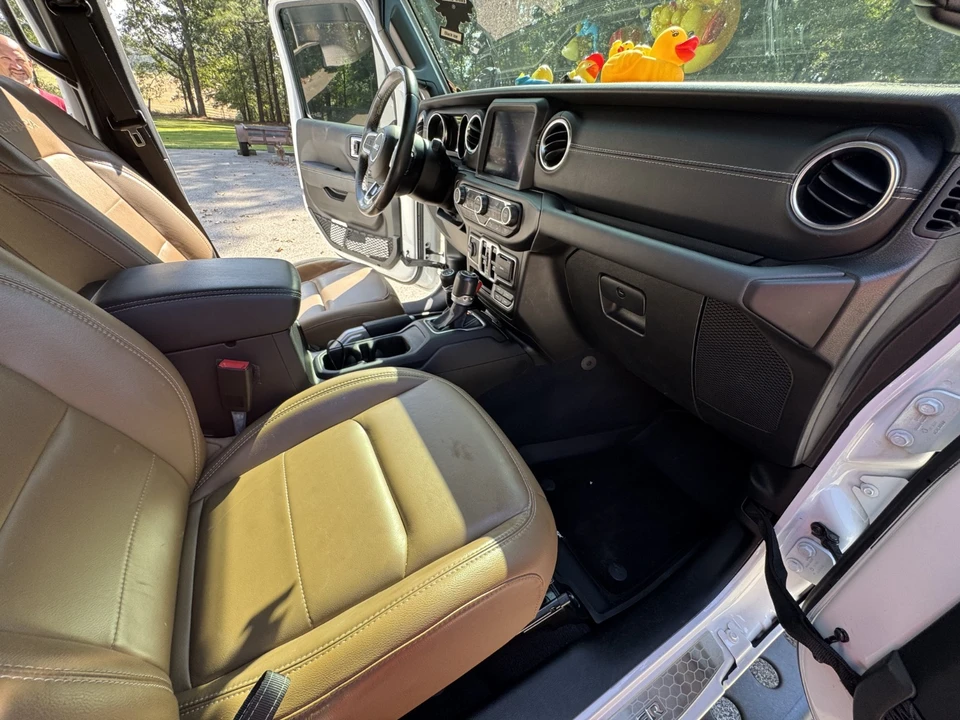 2021 Jeep JL Wrangler - Image 10 of 19