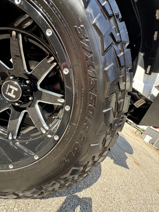 2021 Jeep JL Wrangler - Image 5 of 19