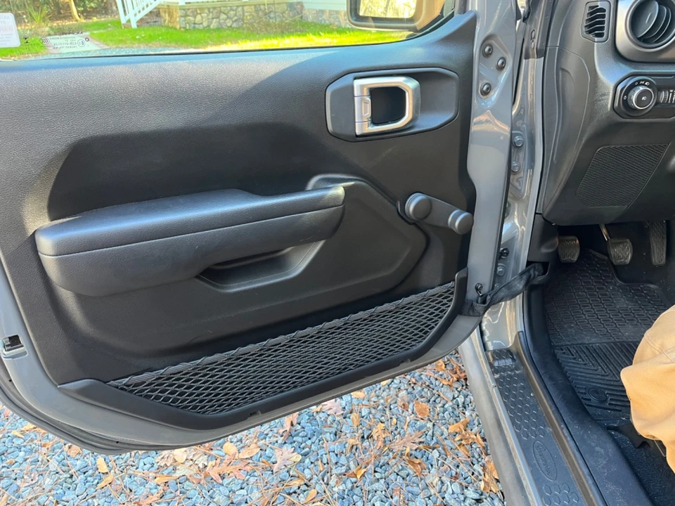 2021 Jeep JL Wrangler - Image 16 of 20