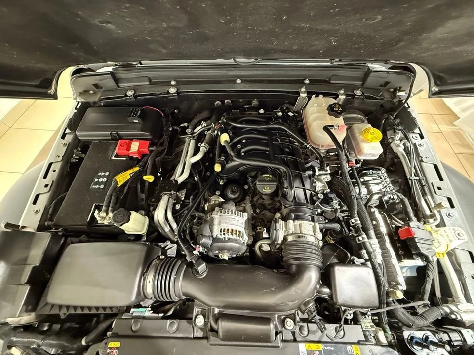 2021 Jeep JL Wrangler - Image 10 of 21