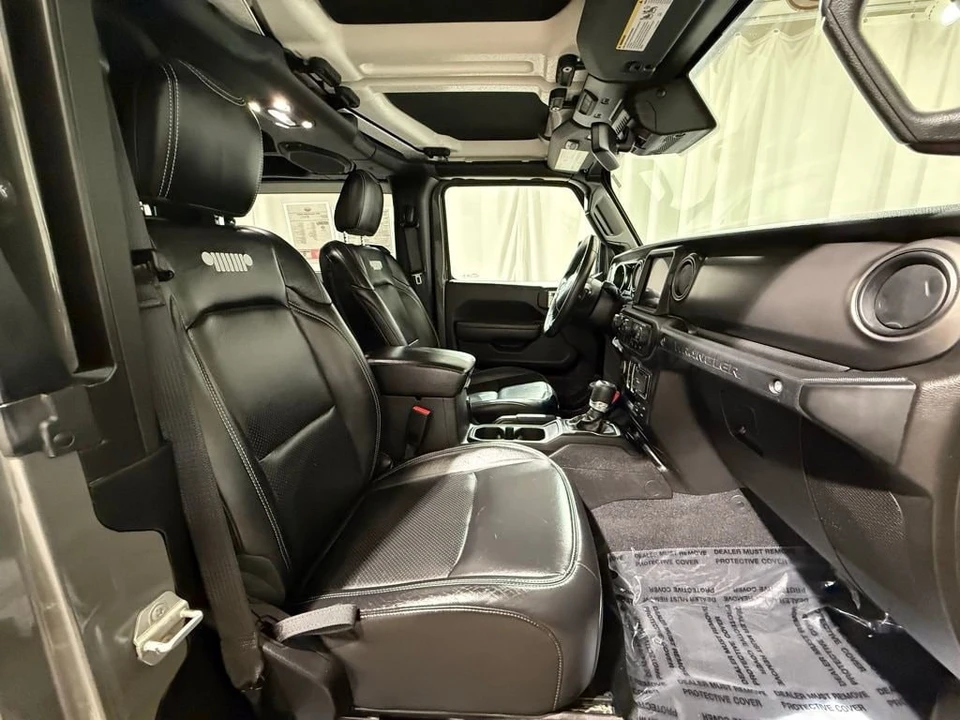 2021 Jeep JL Wrangler - Image 17 of 21