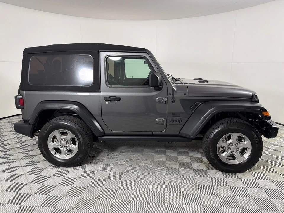 2021 Jeep JL Wrangler - Image 4 of 21
