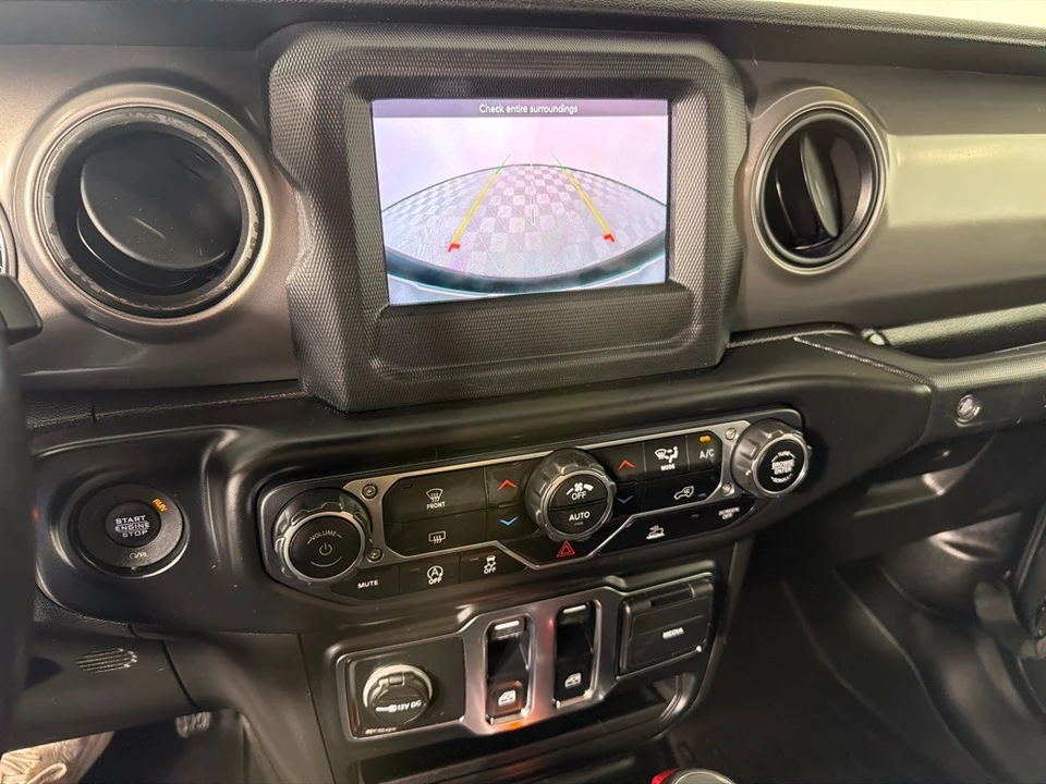 2021 Jeep JL Wrangler - Image 17 of 21