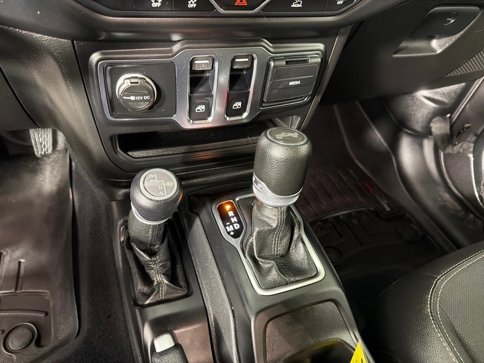 2021 Jeep JL Wrangler - Image 18 of 21