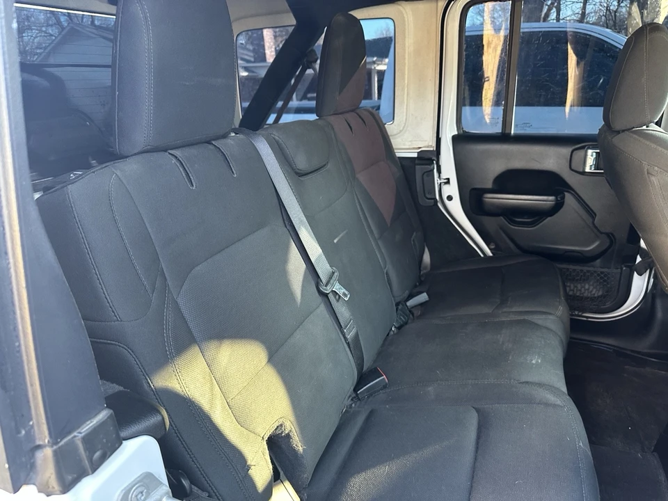 2021 Jeep JL Wrangler - Image 9 of 12