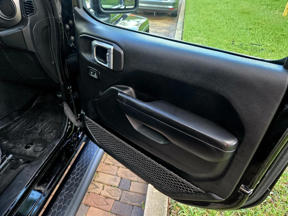 2021 Jeep JL Wrangler - Image 19 of 21