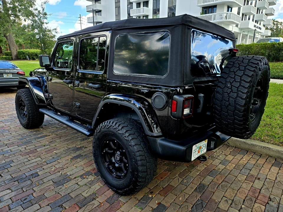 2021 Jeep JL Wrangler - Image 5 of 21