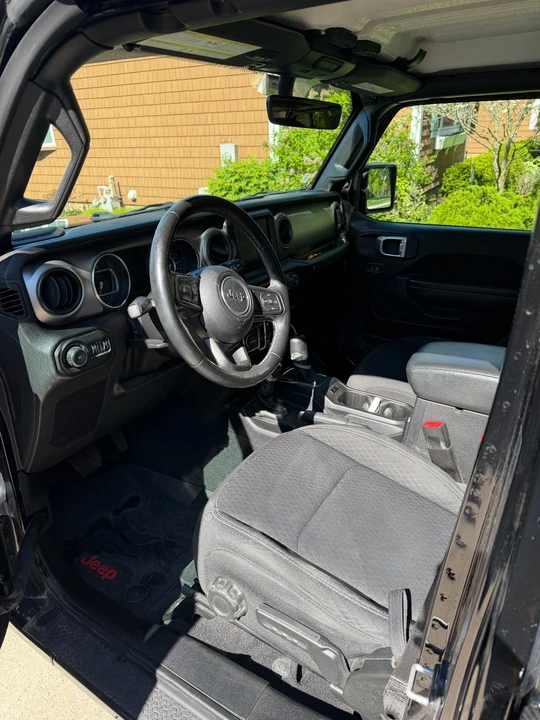 2021 Jeep JL Wrangler - Image 2 of 21