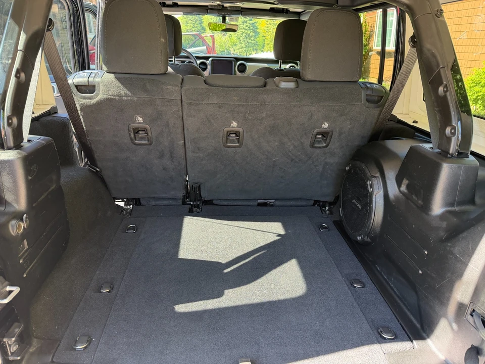 2021 Jeep JL Wrangler - Image 4 of 21