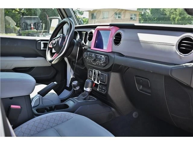 2021 Jeep JL Wrangler - Image 12 of 17