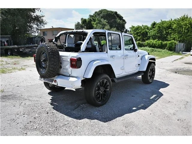 2021 Jeep JL Wrangler - Image 4 of 17