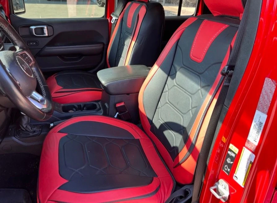 2021 Jeep JL Wrangler - Image 4 of 4