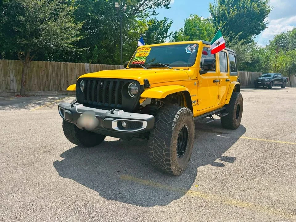 2021 Jeep JL Wrangler - Image 2 of 7