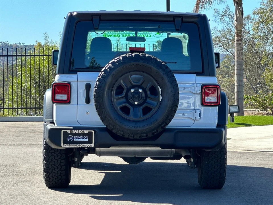 2021 Jeep JL Wrangler - Image 4 of 12