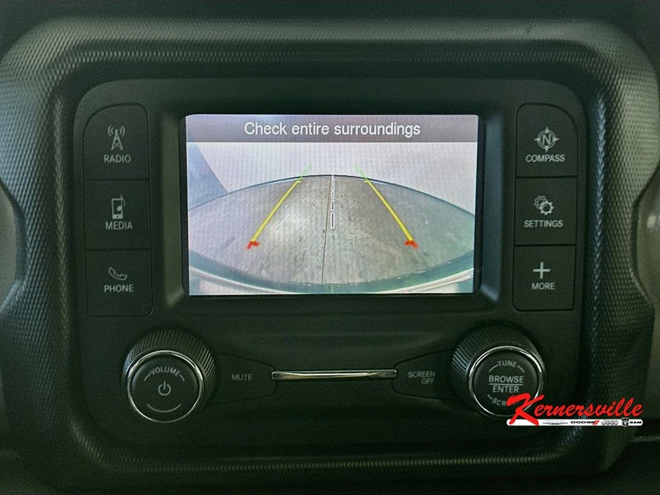 2021 Jeep JL Wrangler - Image 19 of 24