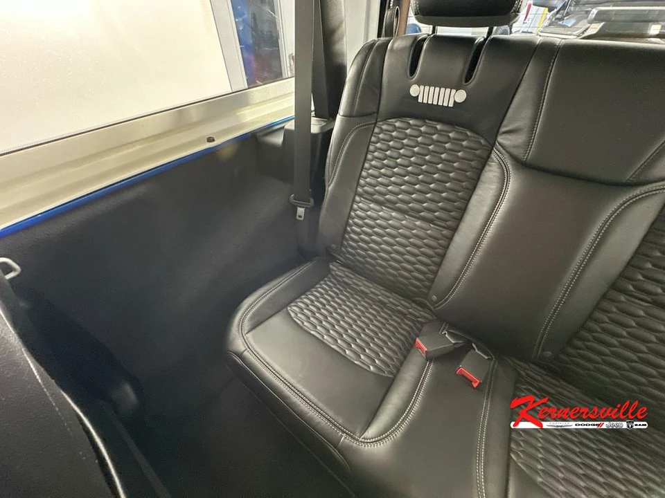 2021 Jeep JL Wrangler - Image 11 of 24