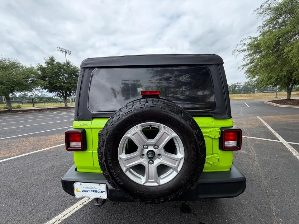 2021 Jeep JL Wrangler - Image 23 of 27