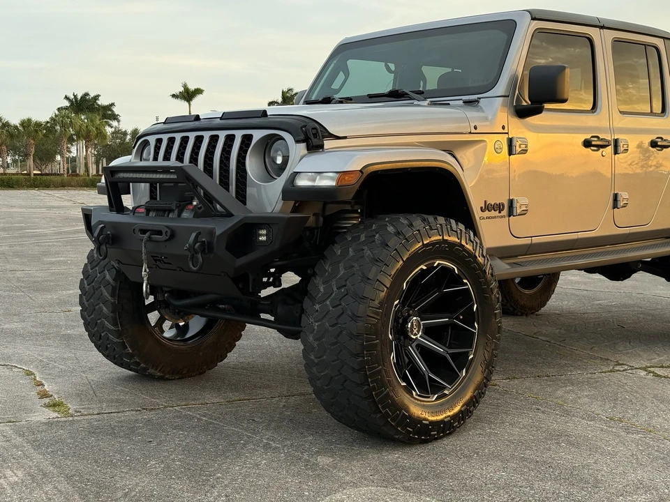 2021 Jeep JL Wrangler - Image 20 of 31