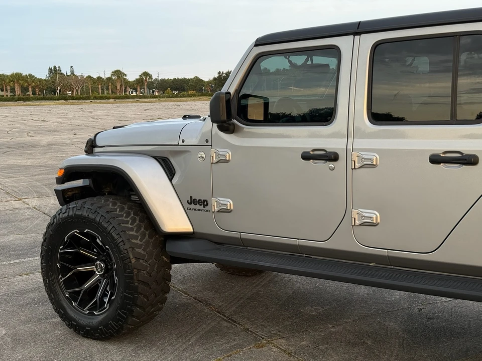 2021 Jeep JL Wrangler - Image 31 of 31