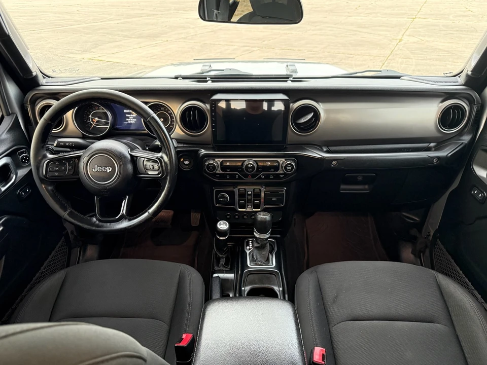 2021 Jeep JL Wrangler - Image 19 of 31