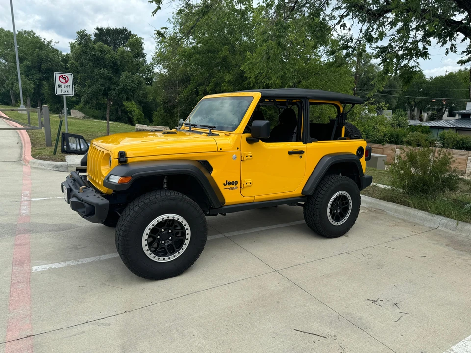 2021 Jeep JL Wrangler - Image 8 of 31