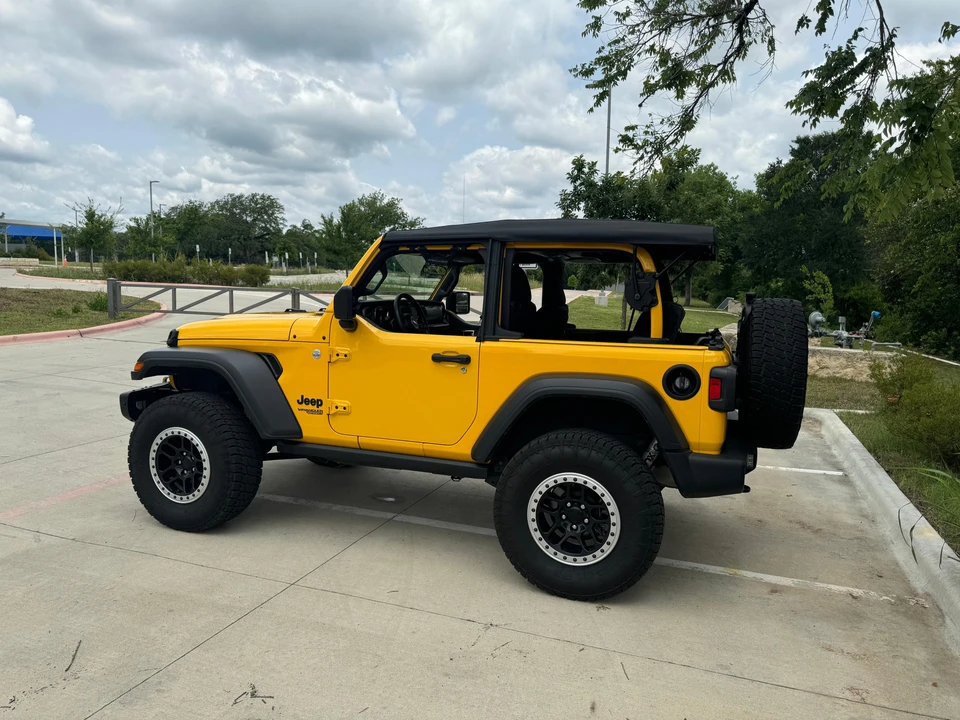2021 Jeep JL Wrangler - Image 12 of 31
