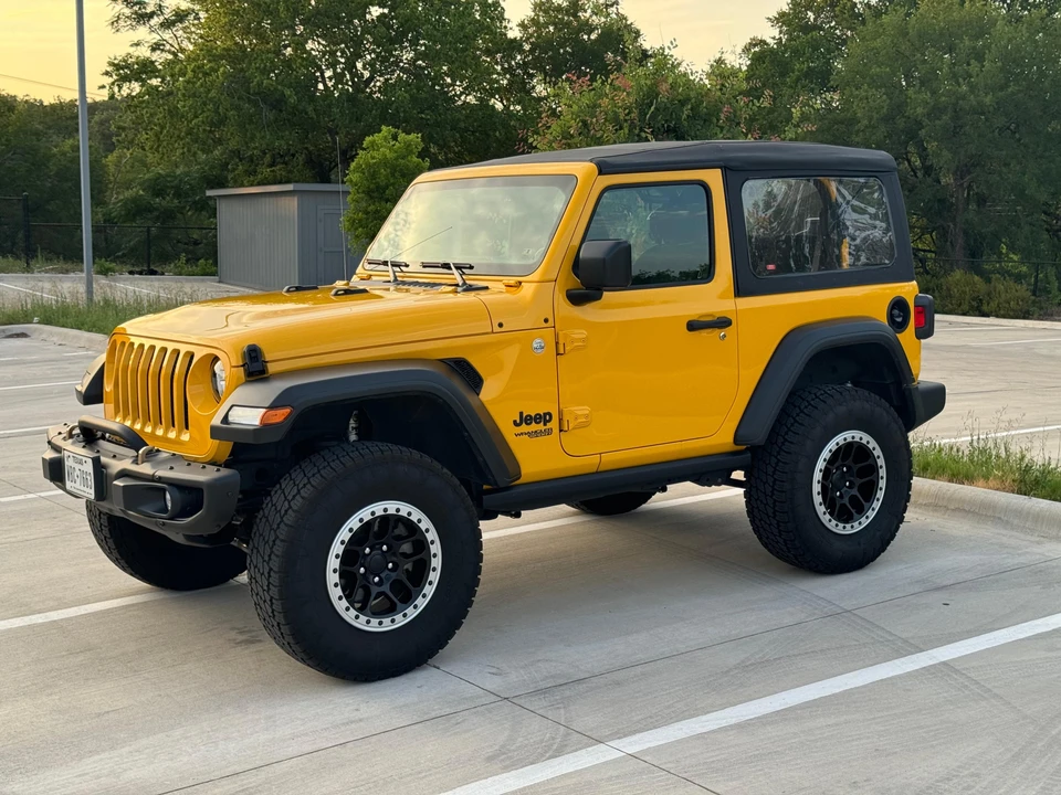 2021 Jeep JL Wrangler - Image 6 of 31