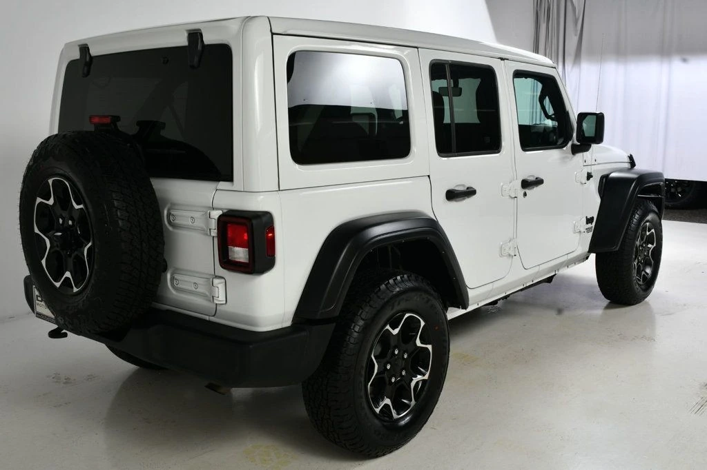 2021 Jeep JL Wrangler - Image 9 of 12