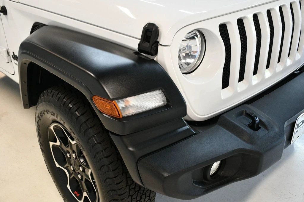 2021 Jeep JL Wrangler - Image 11 of 12