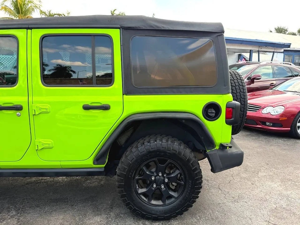 2021 Jeep JL Wrangler - Image 11 of 31