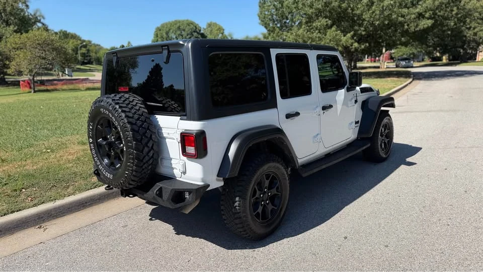 2021 Jeep JL Wrangler - Image 7 of 19