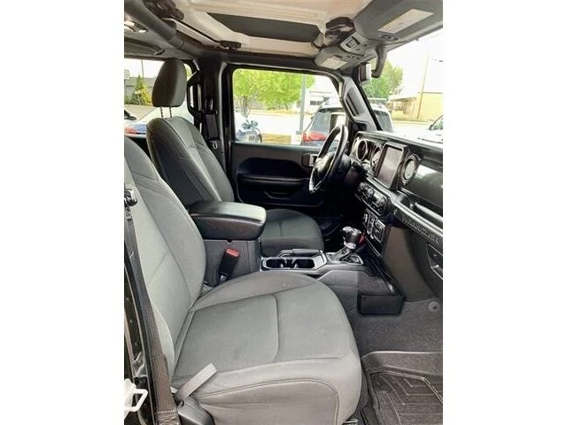 2021 Jeep JL Wrangler - Image 17 of 20