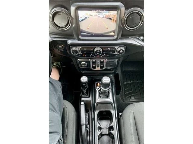 2021 Jeep JL Wrangler - Image 18 of 20