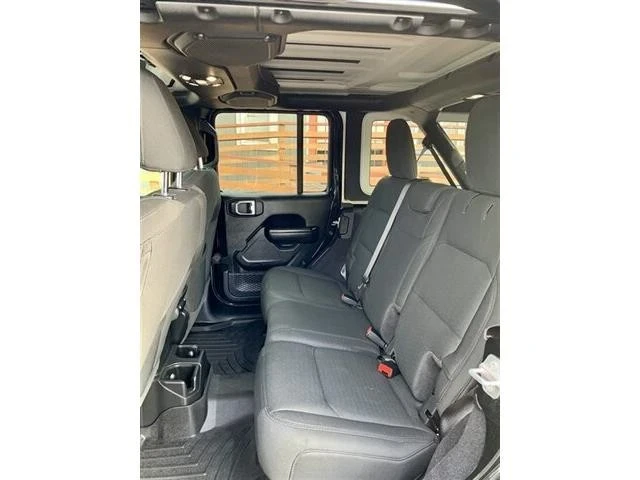 2021 Jeep JL Wrangler - Image 13 of 20