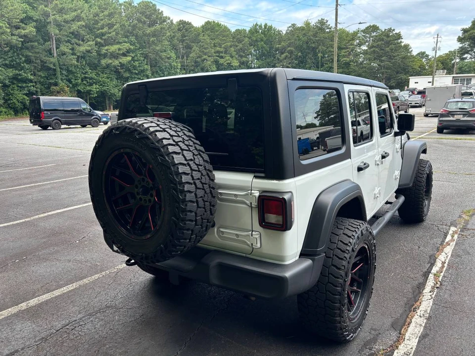 2021 Jeep JL Wrangler - Image 4 of 10