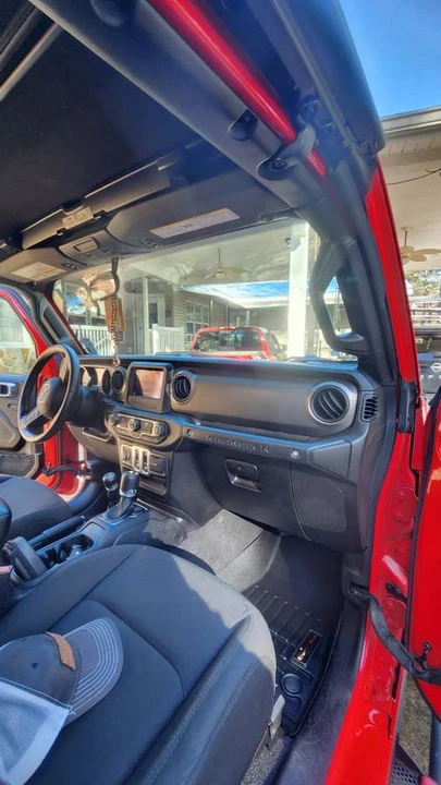 2021 Jeep JL Wrangler - Image 16 of 20