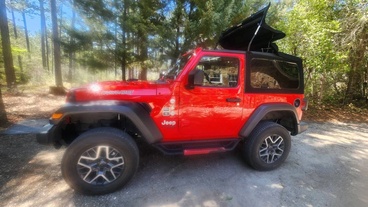 2021 Jeep JL Wrangler - Image 2 of 20
