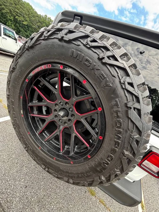 2021 Jeep JL Wrangler - Image 10 of 10