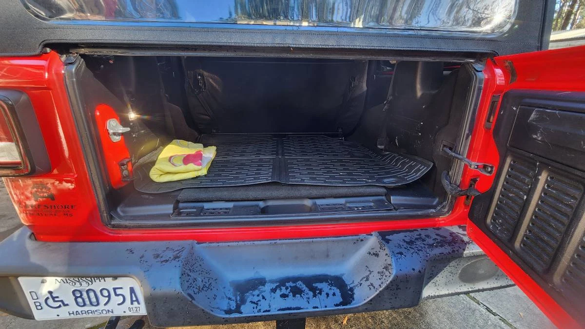 2021 Jeep JL Wrangler - Image 20 of 20