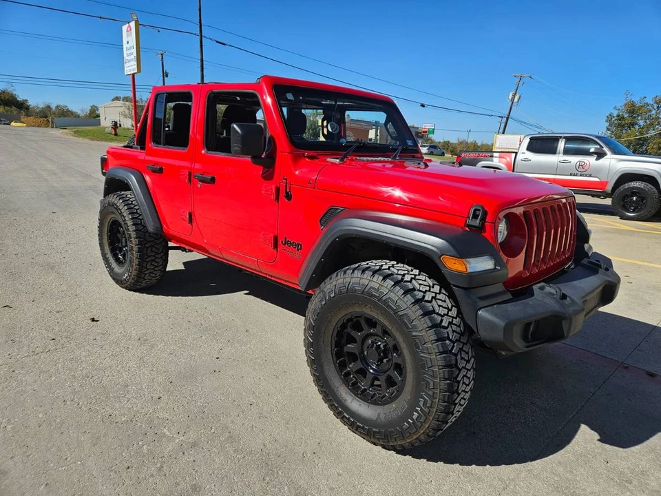 2021 Jeep JL Wrangler - Image 10 of 17
