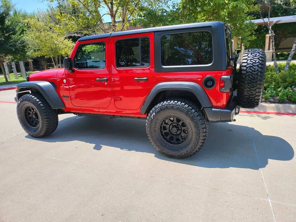 2021 Jeep JL Wrangler - Image 2 of 17
