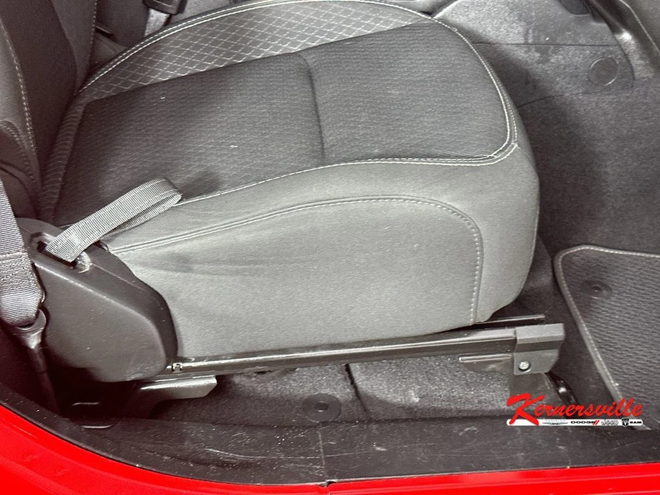 2021 Jeep JL Wrangler - Image 23 of 24