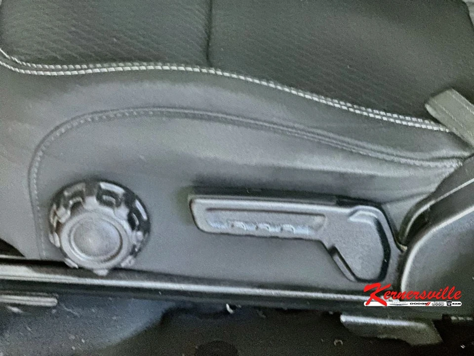 2021 Jeep JL Wrangler - Image 22 of 24