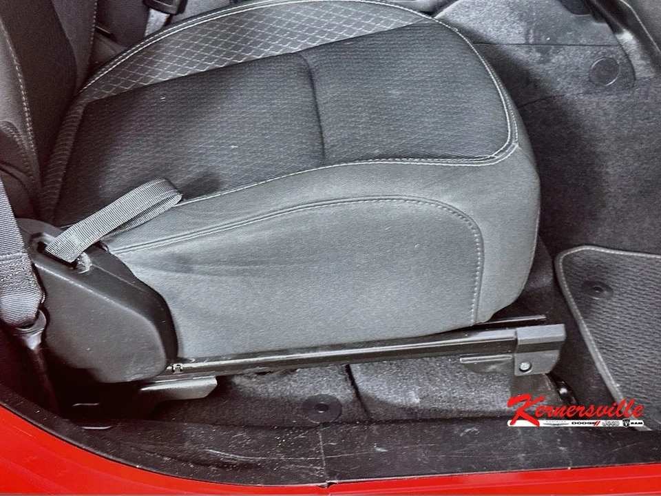 2021 Jeep JL Wrangler - Image 23 of 24